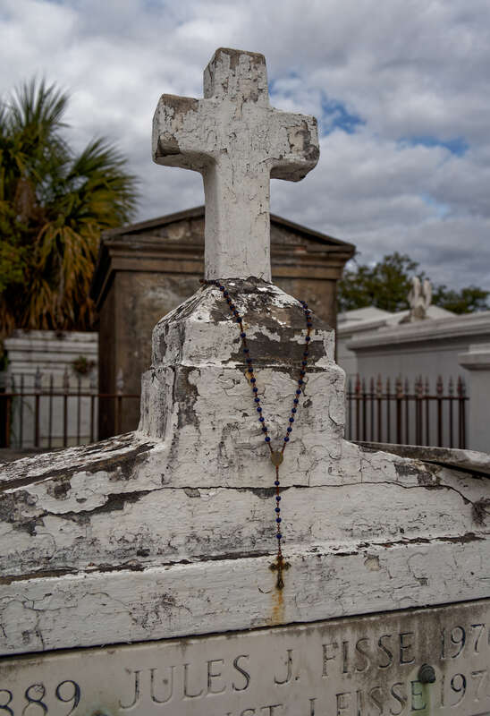 Author : @Kiri Karma
Travel to NOLA - February 2024 - St Louis Cemetery No 1 
One of New Orleans' most popular tourist attractions, St. Louis Cemetery No.1 is only able to be visited as part of a guided tour, with limited visitors allowed into the