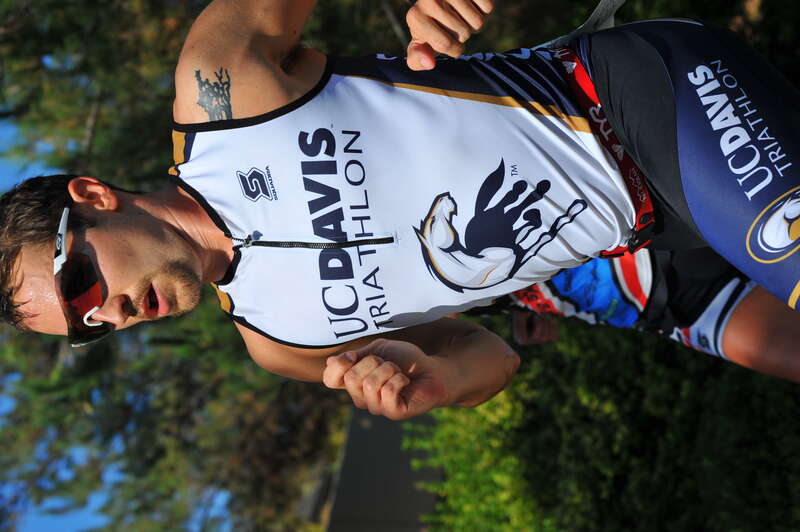 A UC Davis triathlete passes another athlete.

GUF_5573