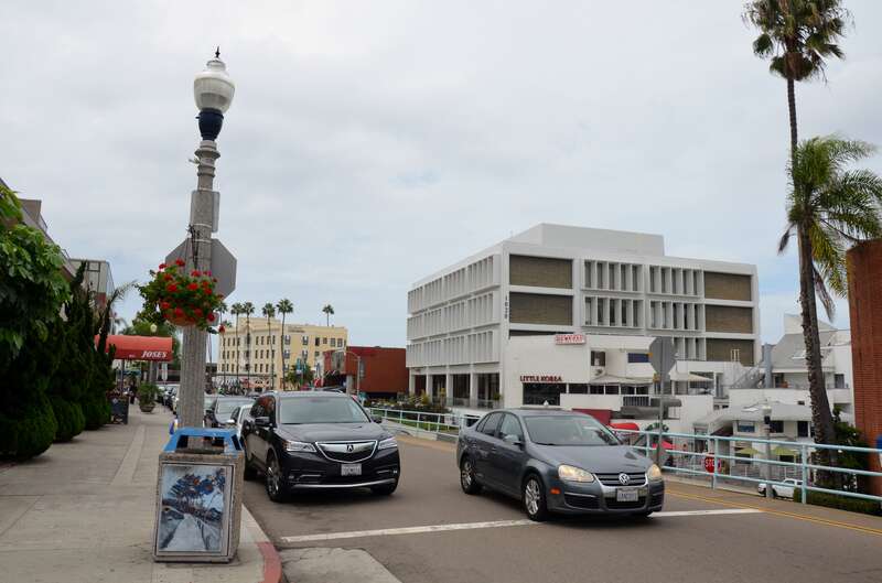 Village of La Jolla, San Diego, CA 92037, USA