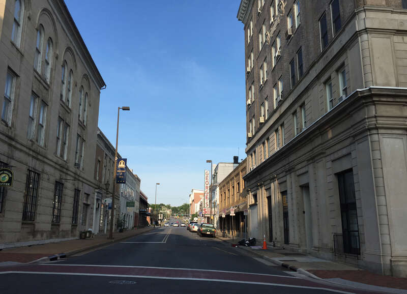 View east along U.S. Route 33 (Market Street) at U.S. Route 11 (Main Street) in Harrisonburg, Virginia