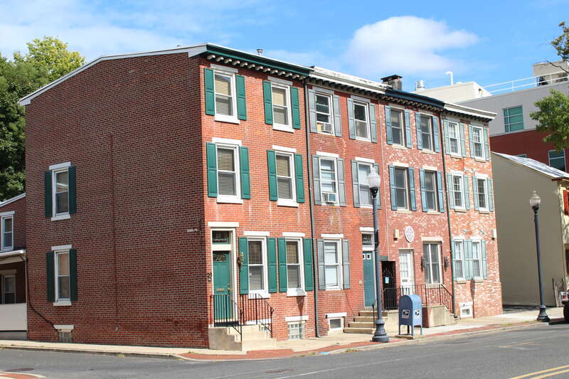 This   file was uploaded  with Commonist.