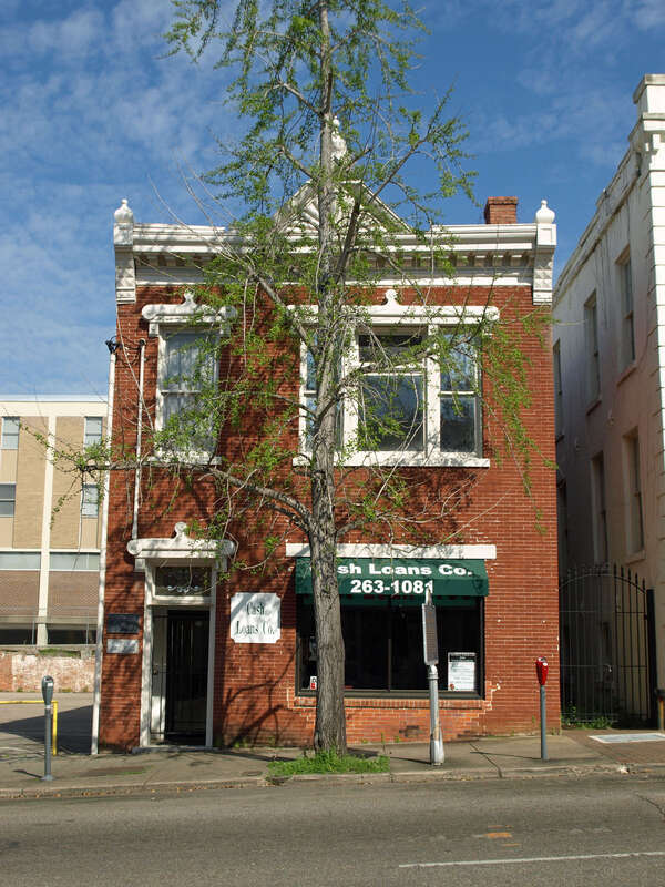 33 South Perry Street, the former offices of Dr. J. Marion Sims and Dr. Luther Leonidas Hill, in the South Perry Street Historic District in Montgomery, Alabama