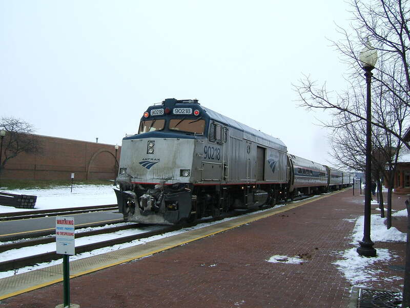 Amtrak NPCU on the Wolverine at Kalamazoo station on December 2007