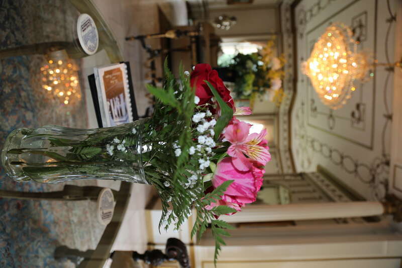 ShareAlike — If you remix, transform, or build upon the material, you must distribute your contributions under the same license as the original. 
Camera: Canon EOS 5D Mark III
Lens : EF24-105mm f/4L IS USM at 24 mm 
Light Setting: f/4.5 1/60 s 

ISO