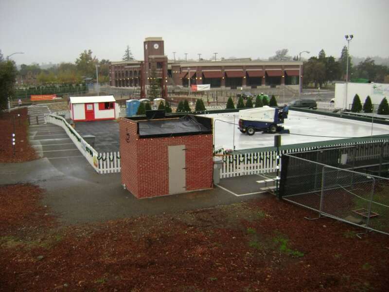 Folsom, ice rink