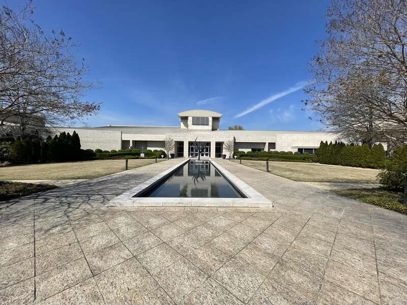The front of the museum in Auburn, Alabama
