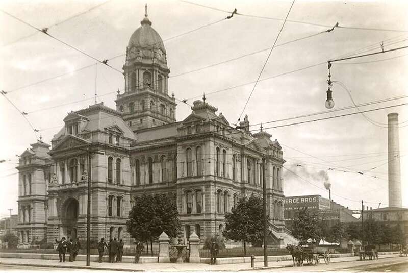 Old Delaware County Courthouse. Razed 1960's