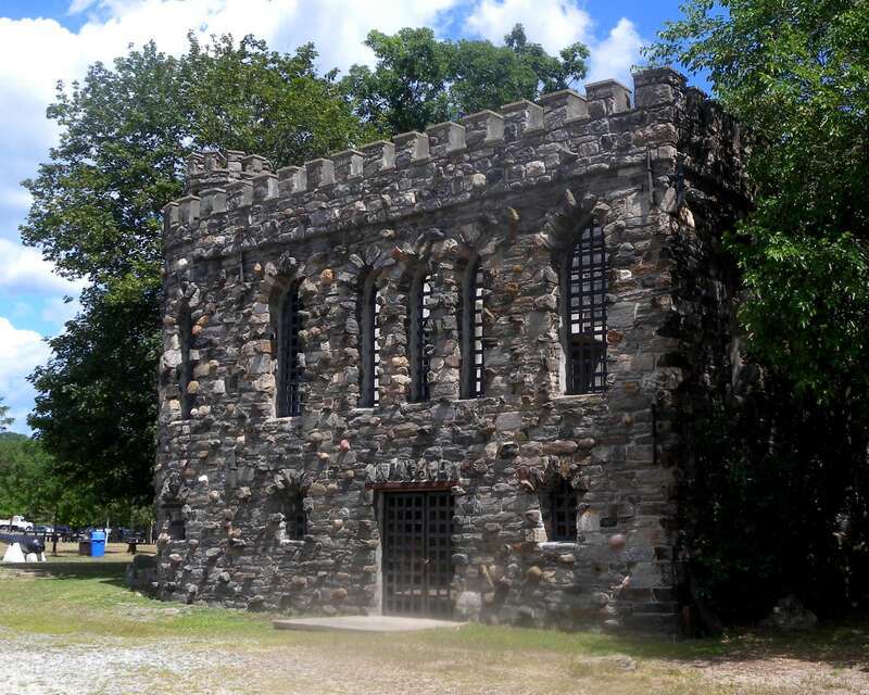 Looking east at Starnberg Castle on a sunny midday.