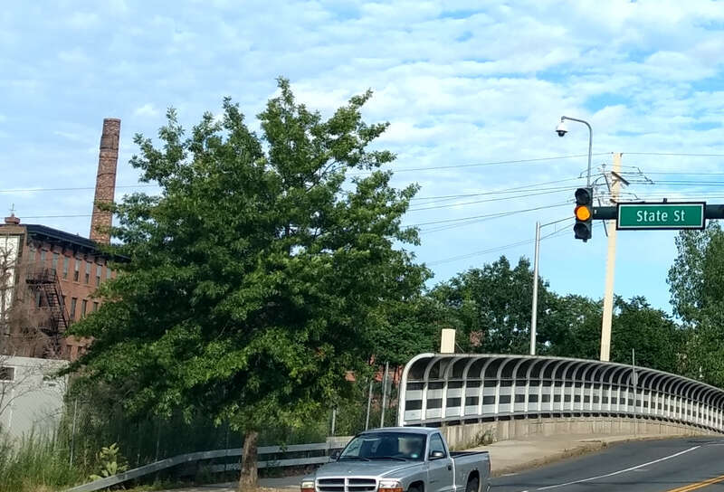 Traffic (Chapel and State St) fixed on light 4