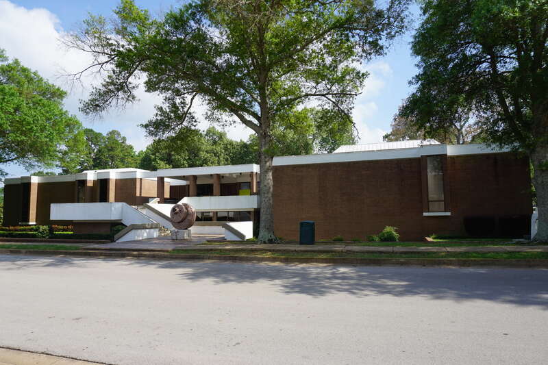 The Tyler Museum of Art on the campus of Tyler Junior College in Tyler, Texas (United States).