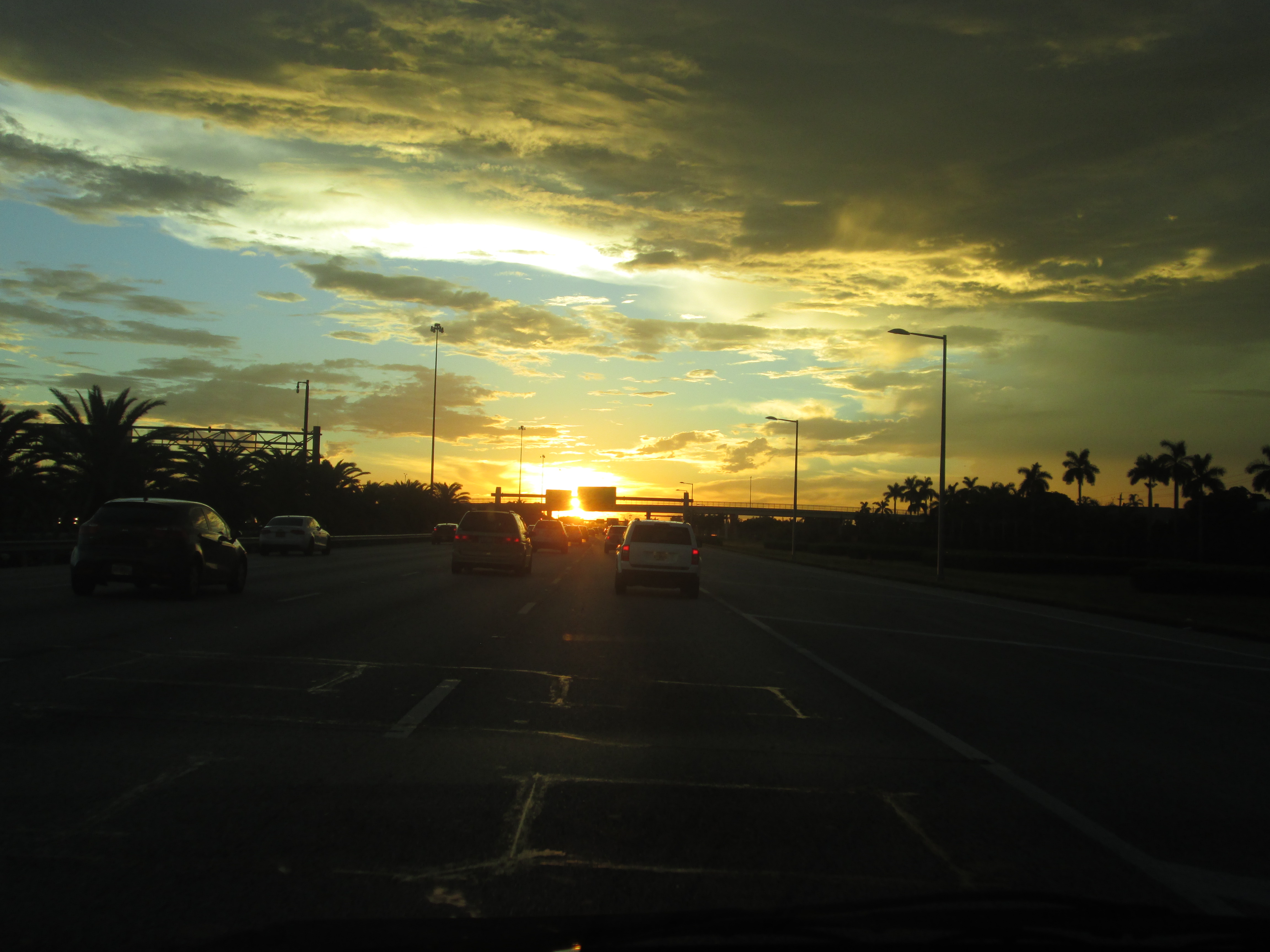 -Poniente en Miami-