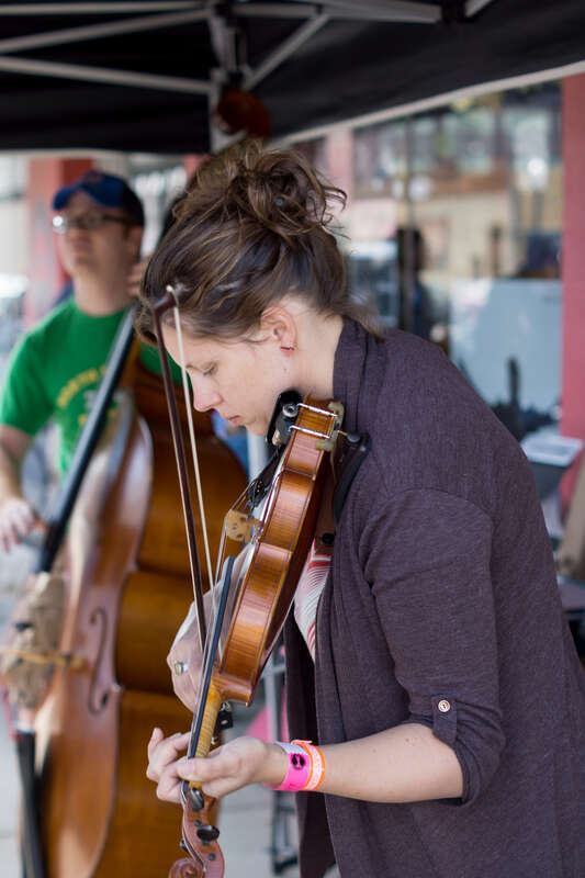 Lee Penn Sky-RecordExchange-Treefort-Credit-Amanda-Morgan-3