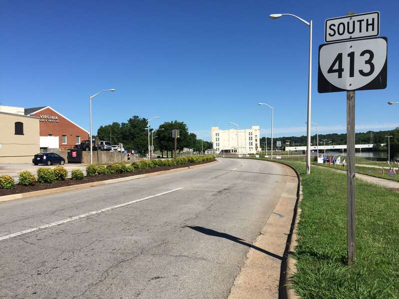 View south along Virginia State Route 413 (Memorial Drive) at Virginia State Route 293 (Main Street) in Danville, Virginia
