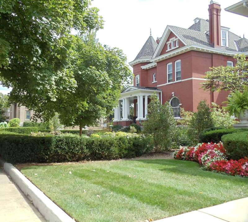 East Main Street Historic District, Roughly E. Main, E. Lytle, College, University, and E. Vine Sts. Murfreesboro