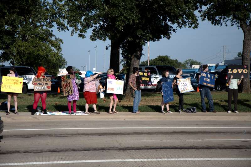 The hate group / cult that calls itself &amp;lt;a href="http://en.wikipedia.org/wiki/Westboro_Baptist_Church" rel="noreferrer nofollow"&amp;gt;Westboro Baptist Church&amp;lt;/a&amp;gt; showed up at the Fielder Road Baptist Church in Arlington, TX on Sunday Jun 11.
