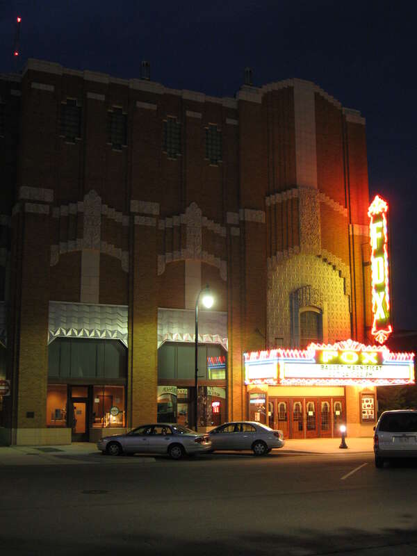 The Fox Theater, Hutchinson, Kansas at night