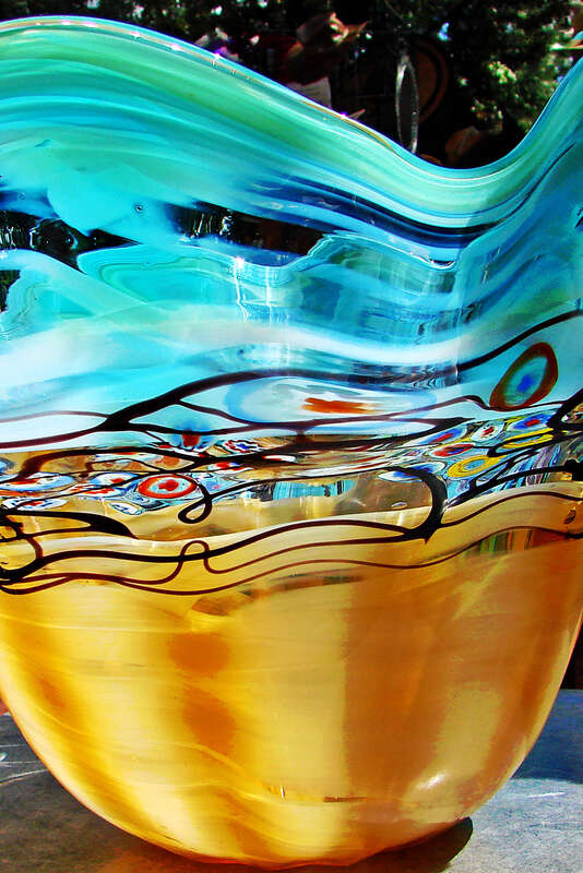 (1 in a multiple picture album)
There are so many artists displaying wonderful pieces around the square in Santa Fe, NM.  This hand blown glass bowl caught my eye.