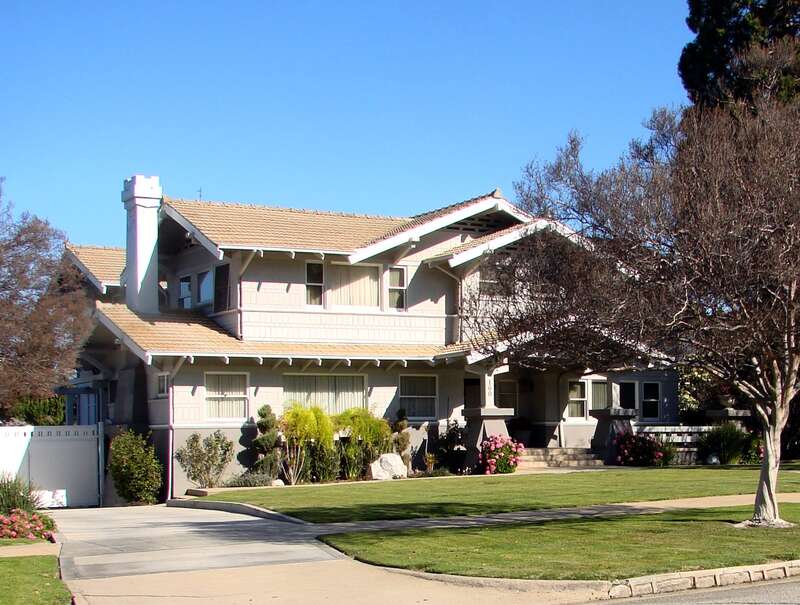 (1 in a multiple picture set)
When I am up in Prospect Park in Redlands, CA, I often look down over the orange groves towards Highland Ave., and this house seems to pop out at me.  It is a great old home which has been kept in beautiful shape.