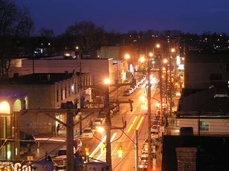 from the roof of the three-story building at murray and forbes, this is southward on murray ave