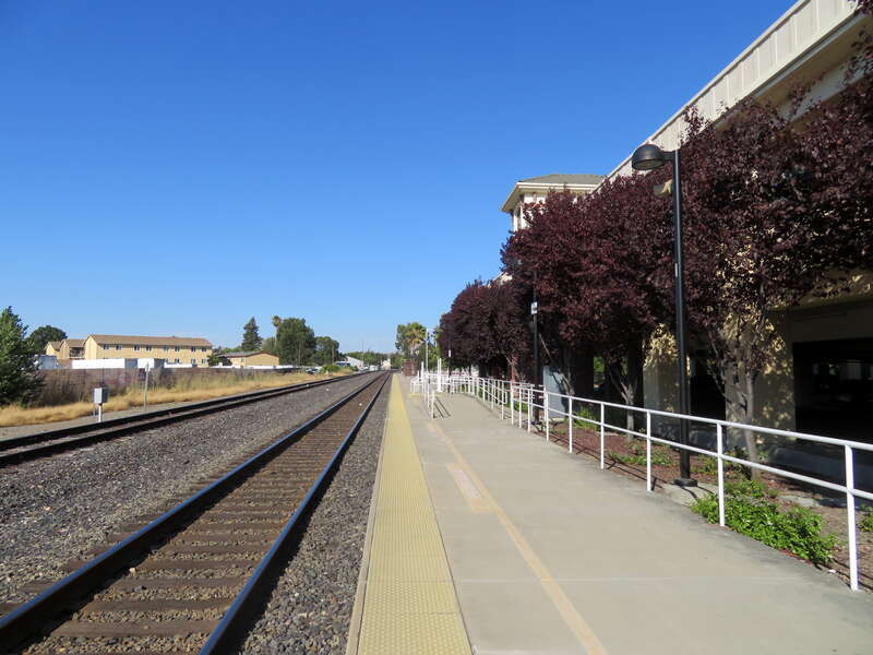 Platform at Livermore station in July 2018