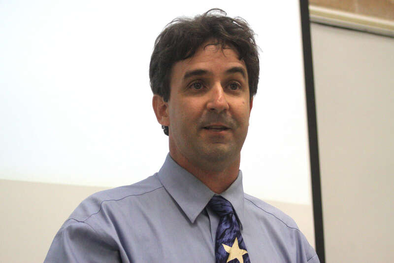 Robert Paul speaking at the University of North Texas in Denton, Texas.

Please attribute to Gage Skidmore if usd elsewhere.