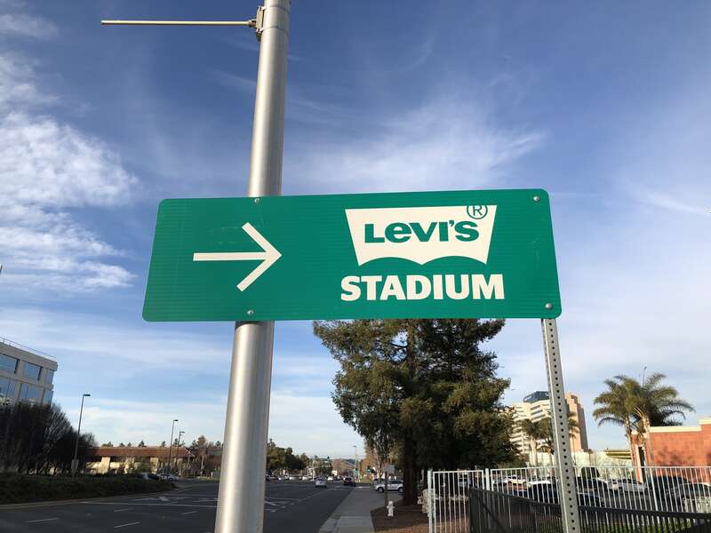 Street Sign to Levi's Stadium