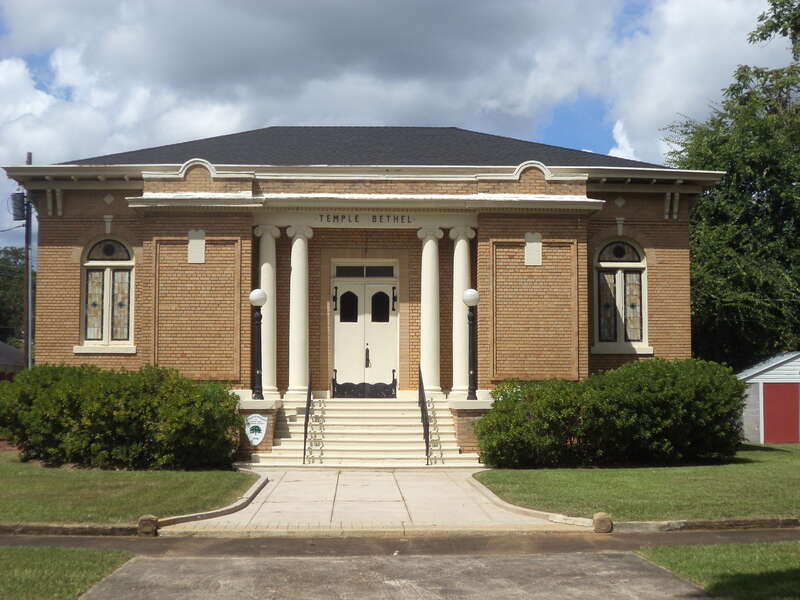 Temple Bethel, 414 S. Broad St., Bainbridge, Georgia. It is home of the Jewish community in Bainbridge.