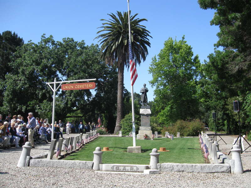 Union Cemetery in Redwood City, California. Memorial Day ceremonies at the Civil War memorial.