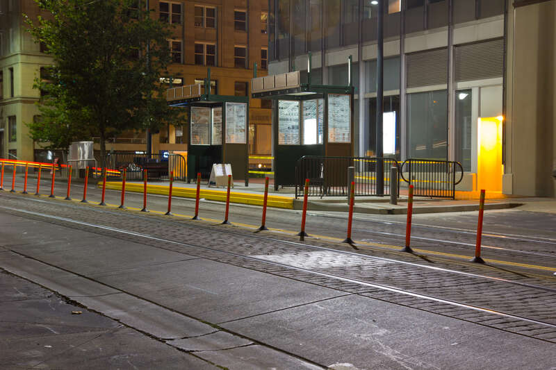 These are more like bus shelters and are very different compared to the &amp;lt;a href=&quot;http://www.bing.com/maps/explore/#/3dzvpjo41p39ftfr&quot; rel=&quot;nofollow&quot;&amp;gt;other&amp;lt;/a&amp;gt; Tacoma Link &amp;lt;a