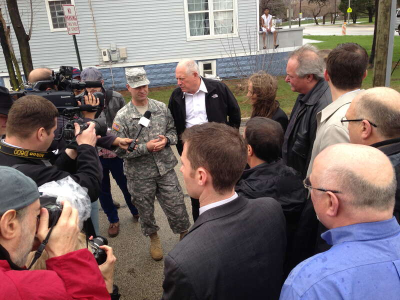 Col. Frederic A. Drummond Jr., Chicago District commander, and Gov. Pat Quinn speak to media regarding unprecedented flooding, April 18, 2013. (U.S. Army Photo/Released)