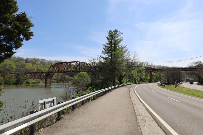 CSX KD Subdivision Bridge over the Tennessee River in Knoxville, Tennessee in 2025