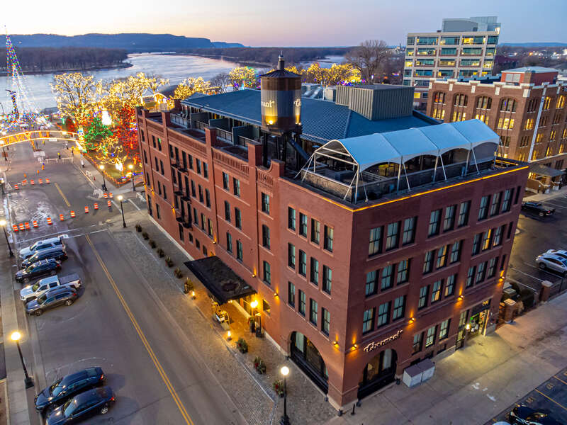 Charmant Hotel and Restaurant in La Crosse, Wisconsin