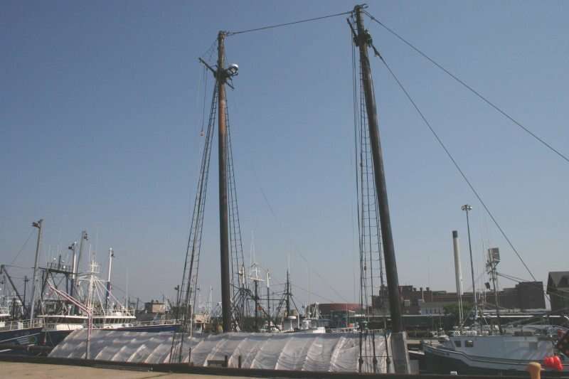 Description: Schooner Ernestina is currently undergoing renovation
Source: Photo taken by Harmil
Date: 2005-06-25

Permission: Harmil released it in Wikipedia on 2005-06-26 under CC-BY-SA-2.0