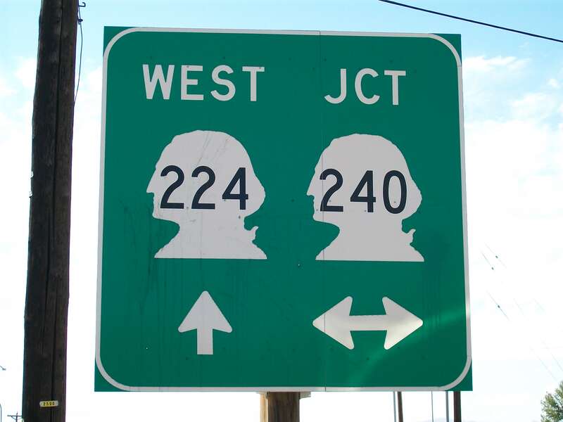 An intersection in Richland including the Bypass Highway (concurrent with Washington State Route 240), Van Giesen Street (concurrent west of the intersection with Washington State Route 224), and a railroad crossing.