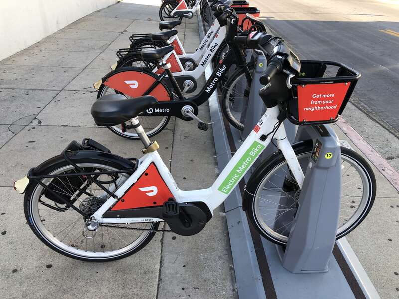 The drive side of an electric bicycle for rent at the Durango and Venice bike share station.