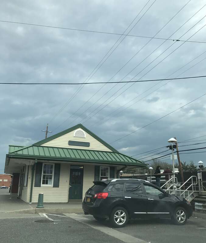 New Hyde Park (LIRR station)