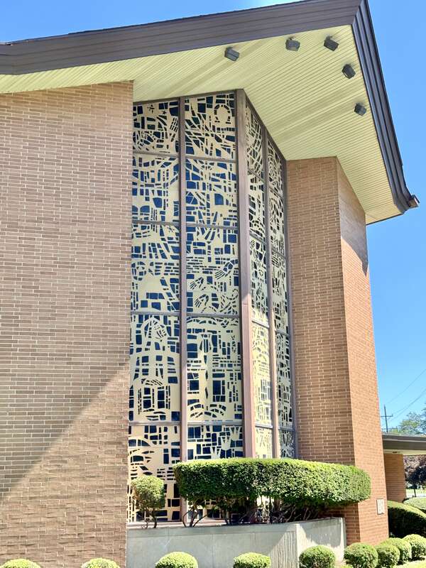Built in 1960-1962, this Modern building was designed by Charles Edward Stade and Associates and constructed for the congregation of the Salem United Church of Christ, founded in 1862, which was originally located in Chicago.  The congregation was