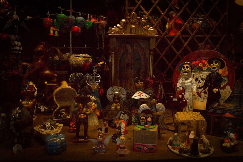 Toys in San Antonio Shop Window

Author is User:Jcutrer on Commons.