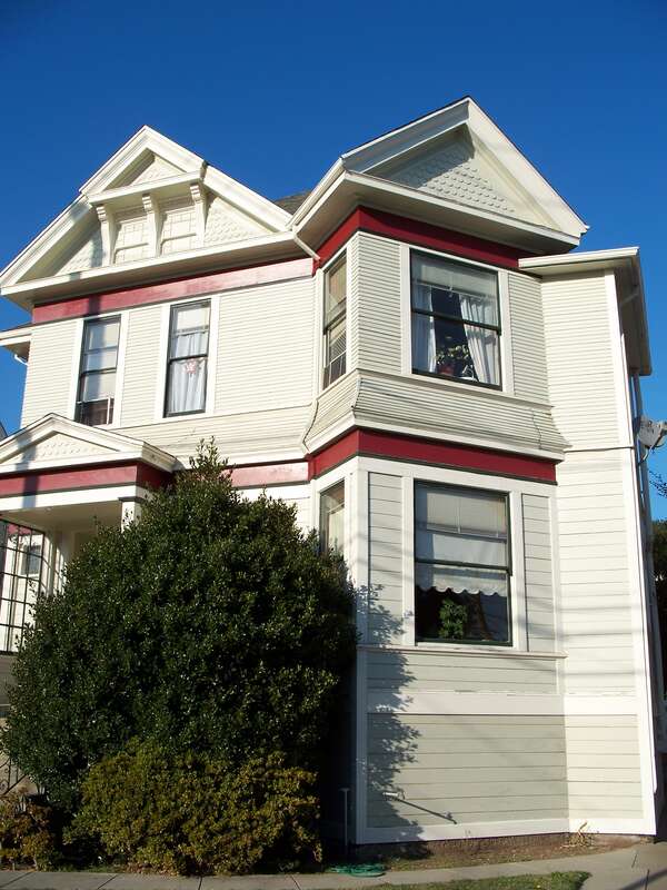 2163 San Jose Avenue. Alameda, California, USA