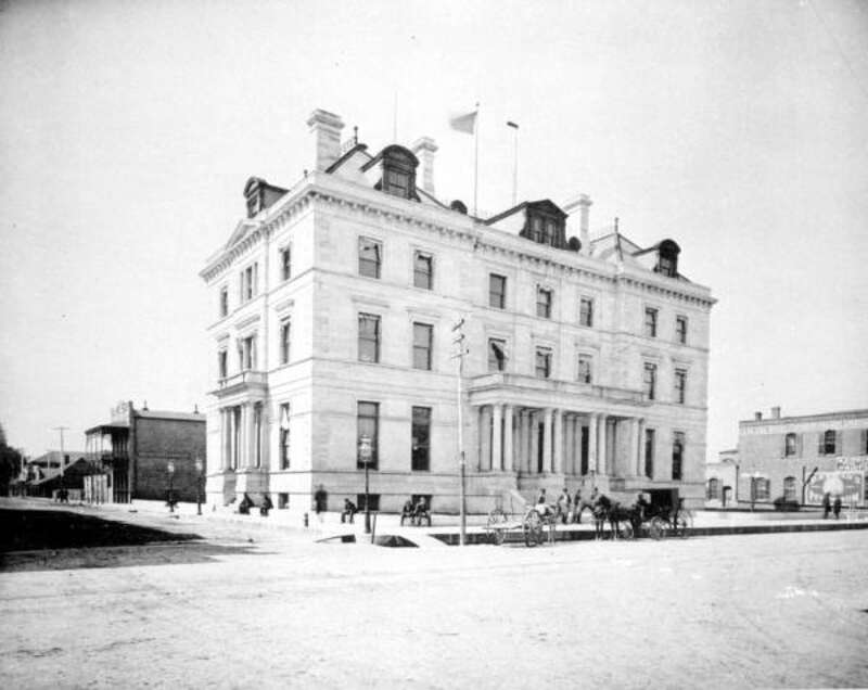 Local call number: PR08399
Title: United States Customs House and Post Office: Pensacola, Florida
Date: ca. 1894
General note: The United States Customs House and Post Office, located at 223 Palafox Place, was built in 1887. As known as the Escambia