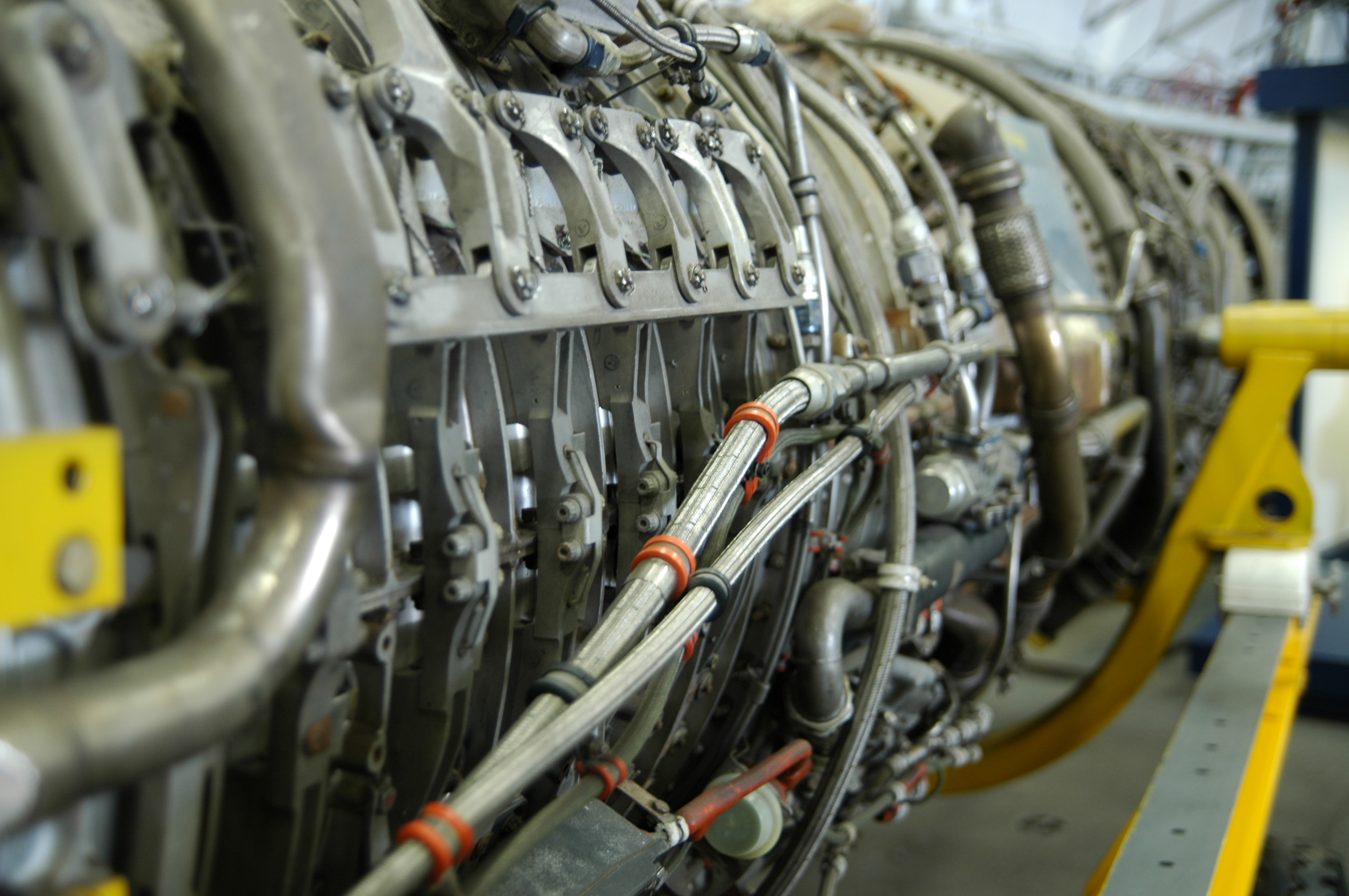 external view details of a General Electric J79 turbojet engine.


Camera location32° 42′ 49.72″ N, 117° 10′ 30.86″ W View this and other nearby images on: OpenStreetMap 32.713811; -117.175240
