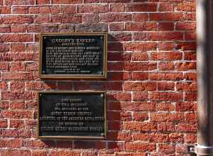 Sign at Gadsby's Tavern on Cameron Street and N Royal Street - Alexandria, Virginia, USA, 27.10.2017