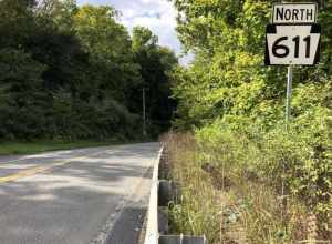 View north along Pennsylvania State Route 611 (Delaware Drive) just north of Cedarville Road in Easton, Northampton County, Pennsylvania