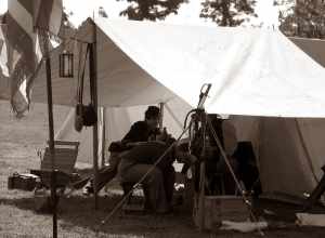 Civil War Reenactors Take Some Shade