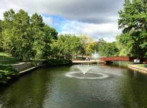 Loose Park Pond