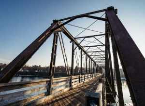 The Phoenix Park Trail Bridge carries the Chippewa River State Trail over the Chippewa River, as seen from Phoenix Park in Eau Claire, Wisconsin, a former rail bridge.

(c) 2018 Tony Webster