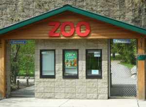 Entrance of the Potawatomi Zoo in South Bend, Indiana, USA