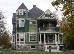 Looking north at the Richard Guenther House in Oshkosh, Wisconsin. It is listed on the National Register of Historic Places.