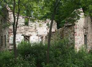 Schmid Farmhouse Ruin, Lake Minnetonka Regional Park, Minnetrista, Minnesota, USA.  Viewed from the southeast.  


This is an image of a place or building that is listed on the National Register of Historic Places in the United States of America. Its