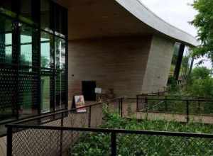 Trinity River Audubon Center walkway